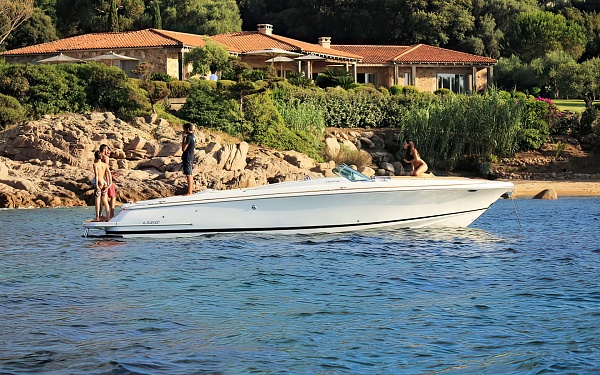 Аренда катера Chris Craft Corsair 32 на Сардинии, Корсике